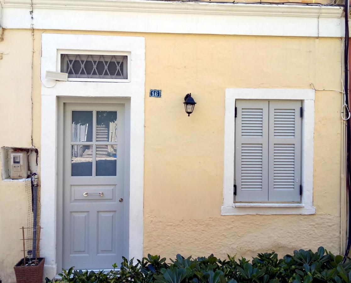 Downtown Mavili'S Studio Corfu  Exterior photo